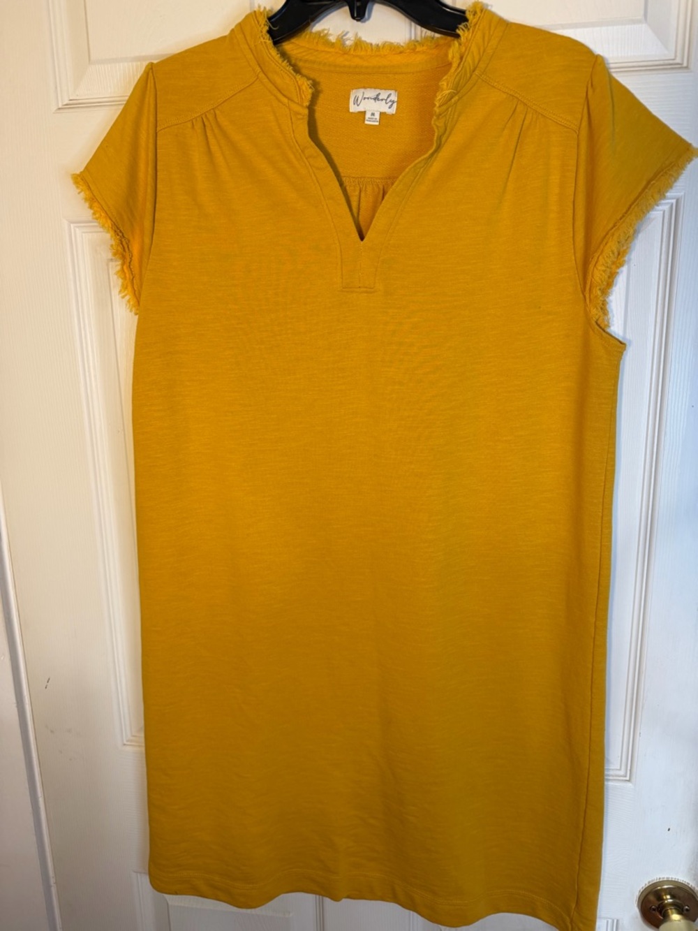 Wonderly Mustard Short Sleeve Knit Split Neck Shift Dress M